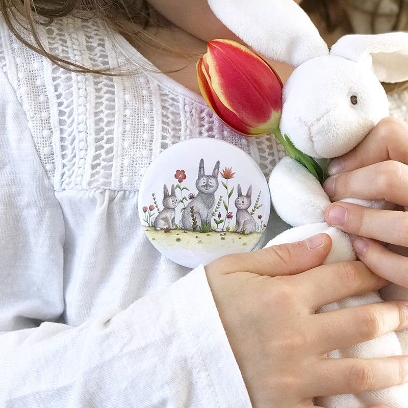 Badge / Magnet / Miroir . Lapins de printemps